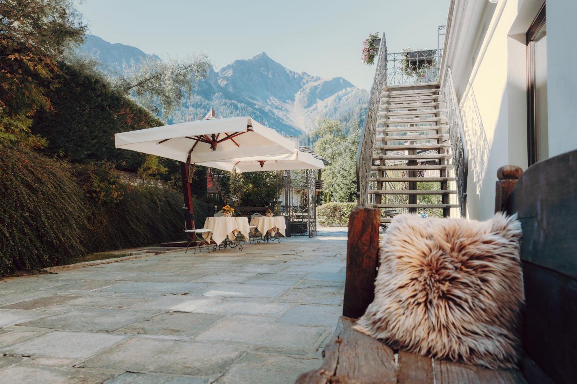 Villa Novecento Romantic Hotel - Estella Hotel Collection & Experience Courmayeur Exterior photo